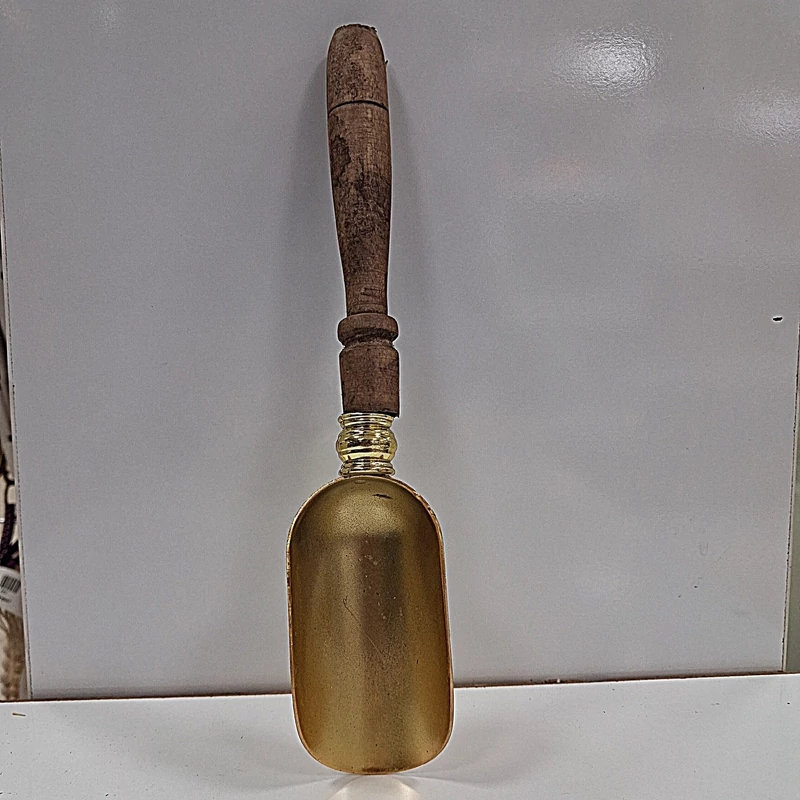 قاشق آجیل دسته چوبی