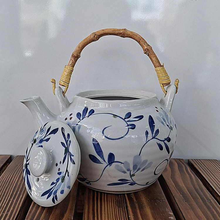 قوری گل اسلیمی کف آبی