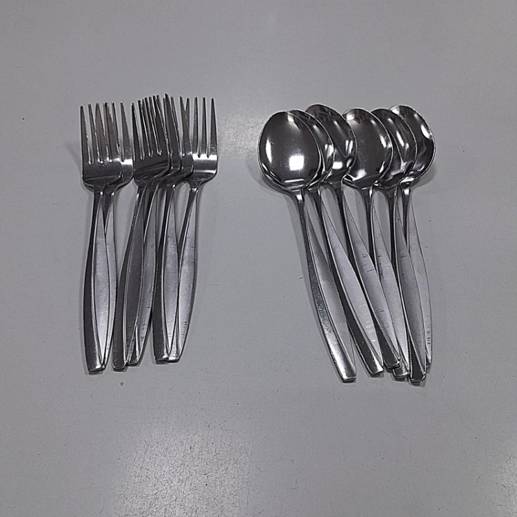 ست قاشق و چنگال وکیوم استیل
