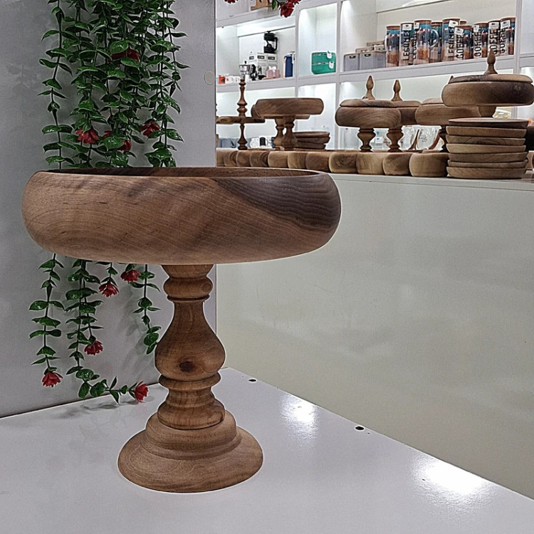 میوه خوری پایه دار چوب گردو