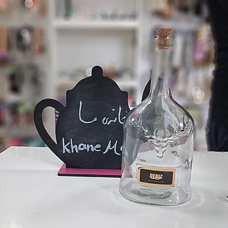 بطری آب طرح گوزن در چوب پنبه شیشه ای