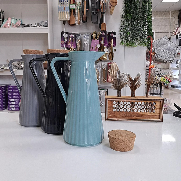پارچ سرامیکی درب چوب پنبه.