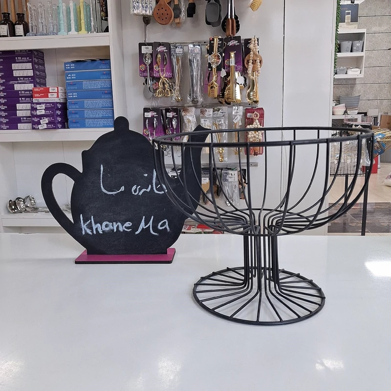 سبد میوه طرح جام پایه دار