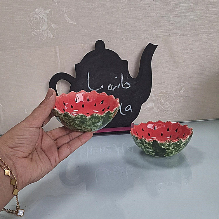 کاسه کوچک هندوانه