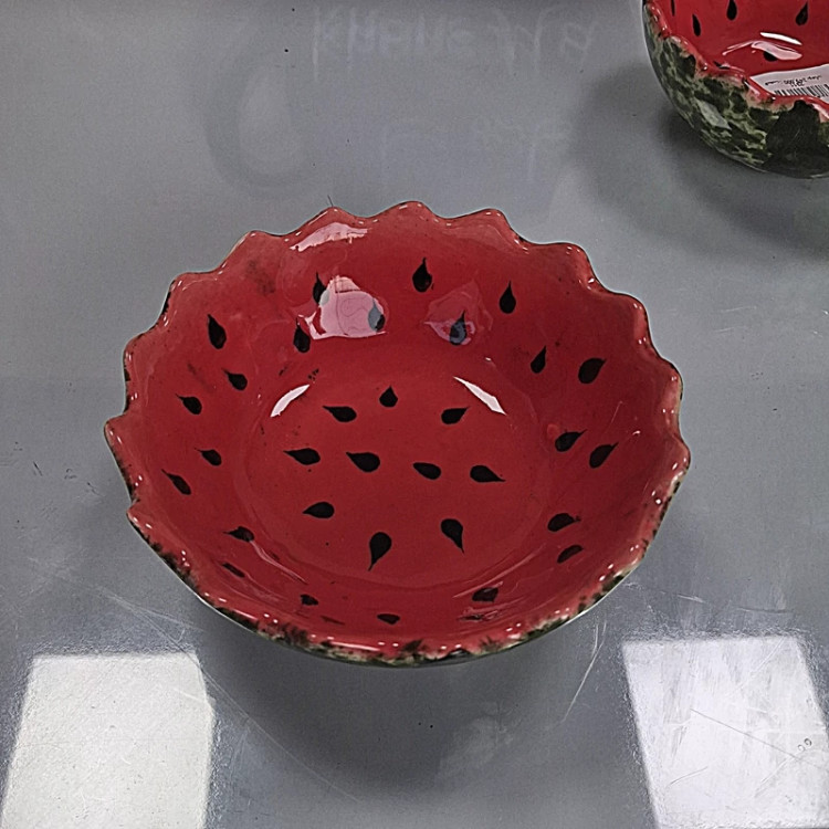 کاسه کوچک هندوانه