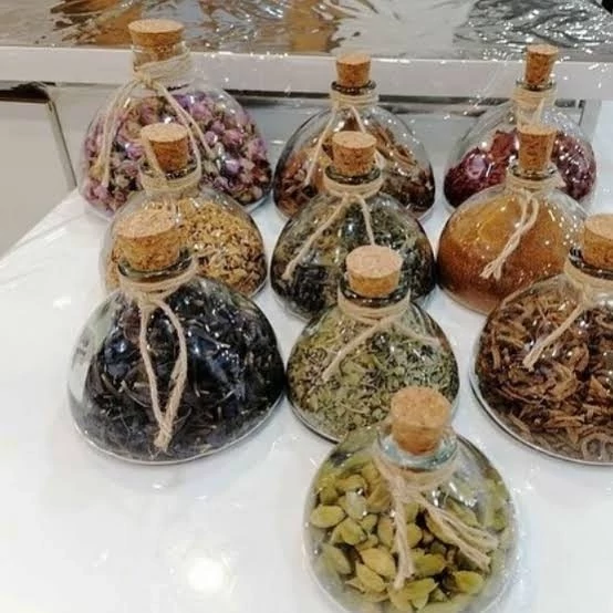 بطری شیشه ای مدل کوزه ای درب چوب پنبه