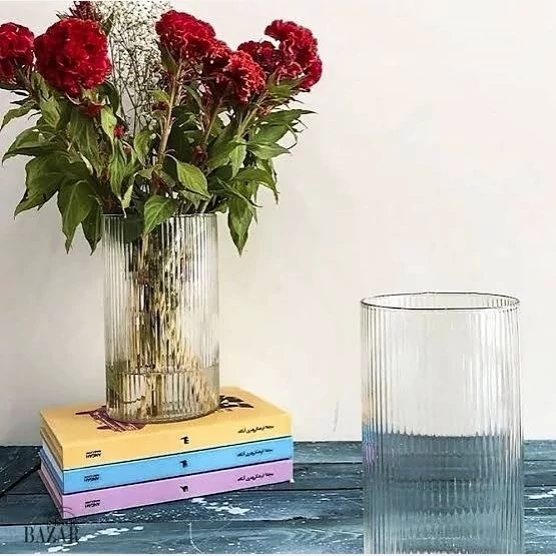 گلدان شیشه ای شیار دار