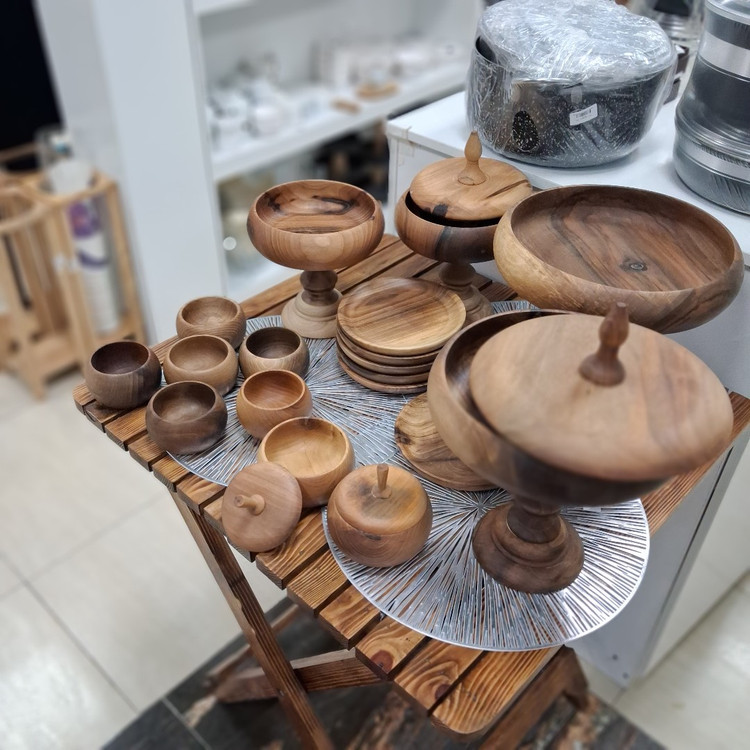 سرویس 6 نفره چوب گردو